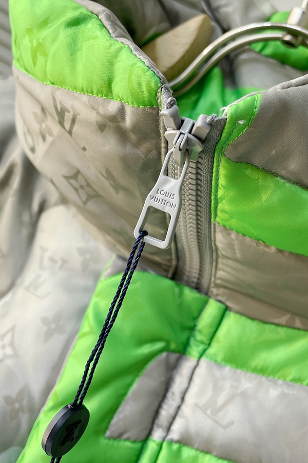 ハイクオリティダウンジャケット細部ディテール